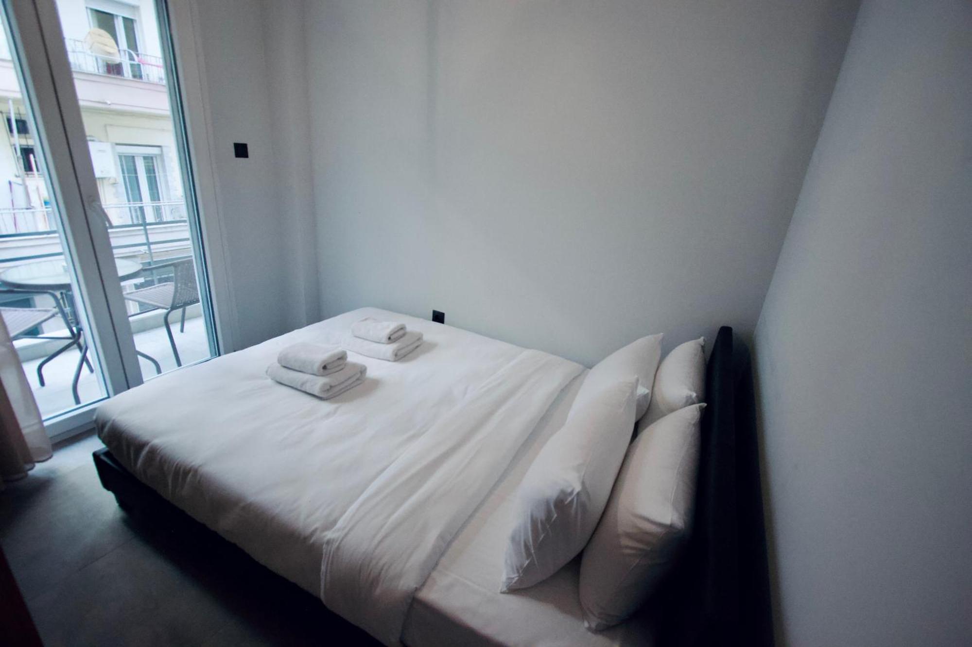 Studio Antigonidon Square Thessaloniki Exterior foto